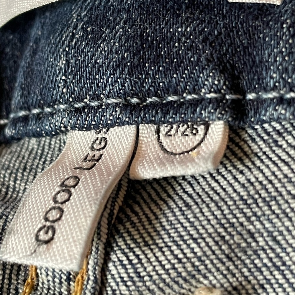 Good American Good Leg jeans. - Picture 6 of 8